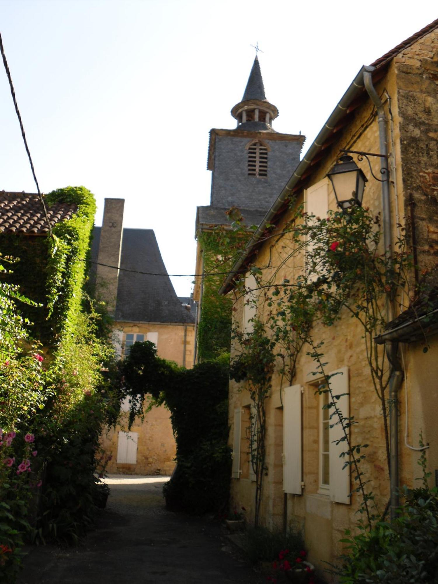 Hotel Le P'Tit Monde Montignac-Lascaux Bagian luar foto