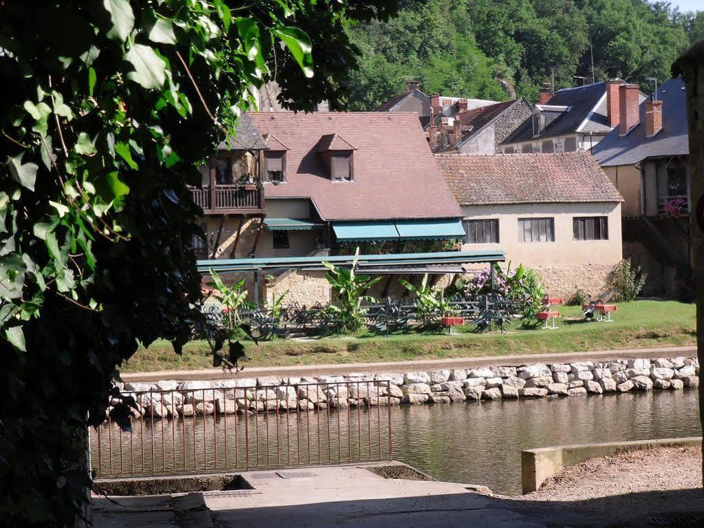 Hotel Le P'Tit Monde Montignac-Lascaux Bagian luar foto